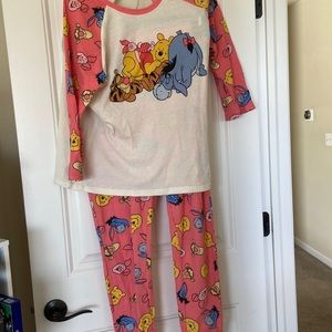 Winnie the Pooh & Friends thermal pajama set size xl